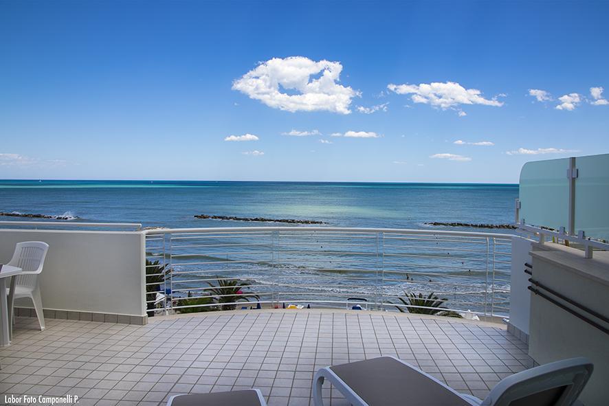 Residence Acquasuite Martinsicuro Exterior photo