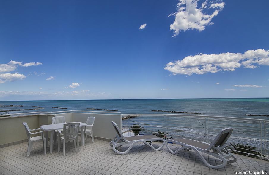 Residence Acquasuite Martinsicuro Exterior photo